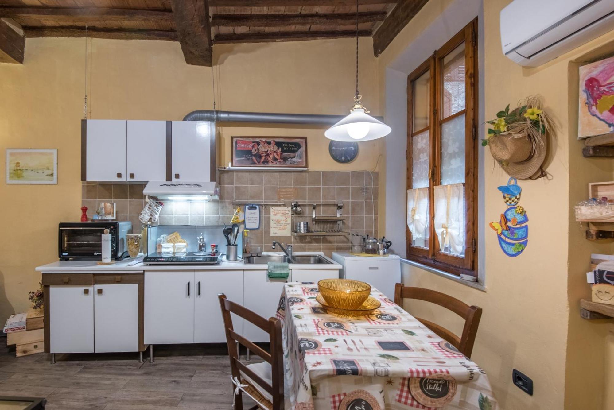 La Casa Gialla Di Buonconvento Buitenkant foto